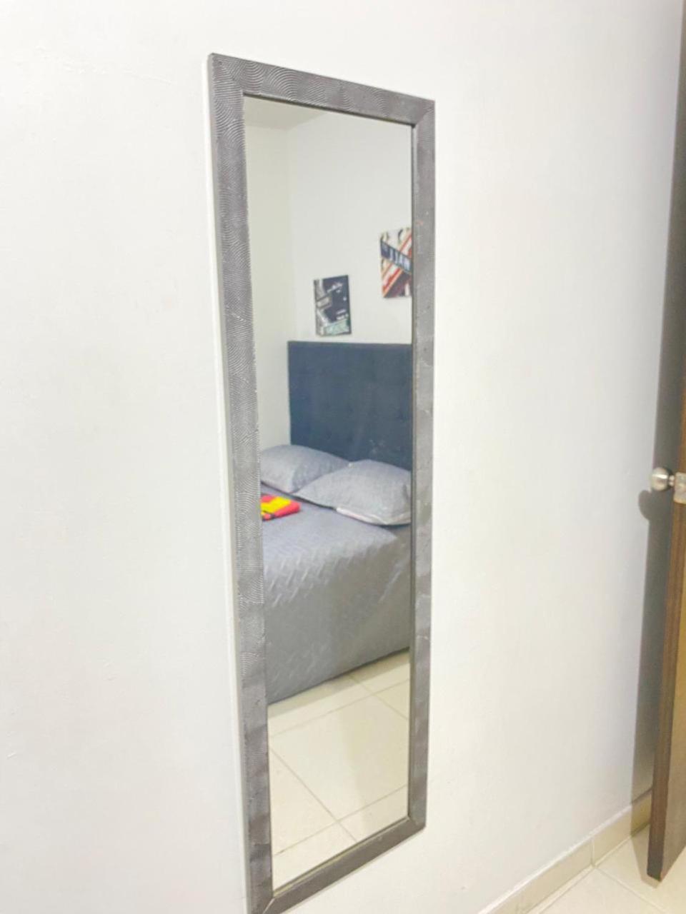 E2 Comodo Y Amplio Apartamento En Laureles Estadio 120 Mts2 Медельин Экстерьер фото